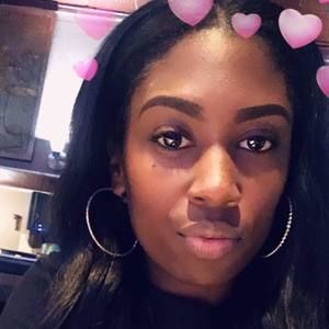 Meet your Posher, Dede